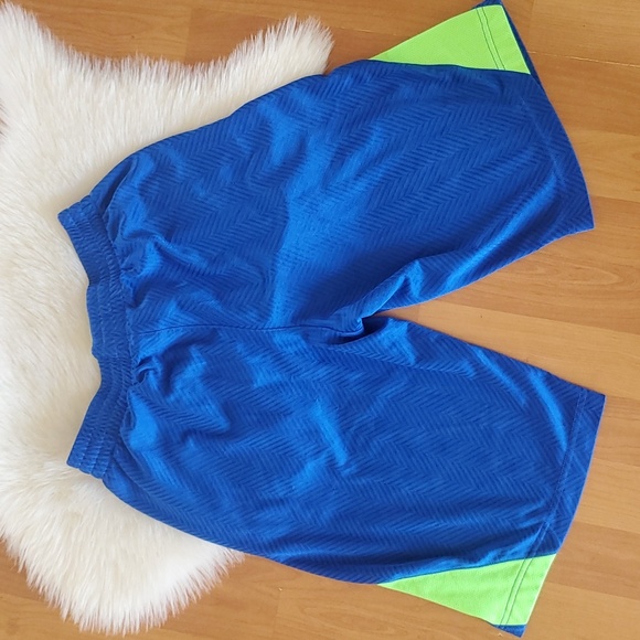Old Navy boys blue athletic shorts 10/12 - Picture 7 of 7